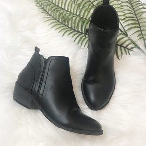 Guess Black Booties - Worn Once - Size 6M